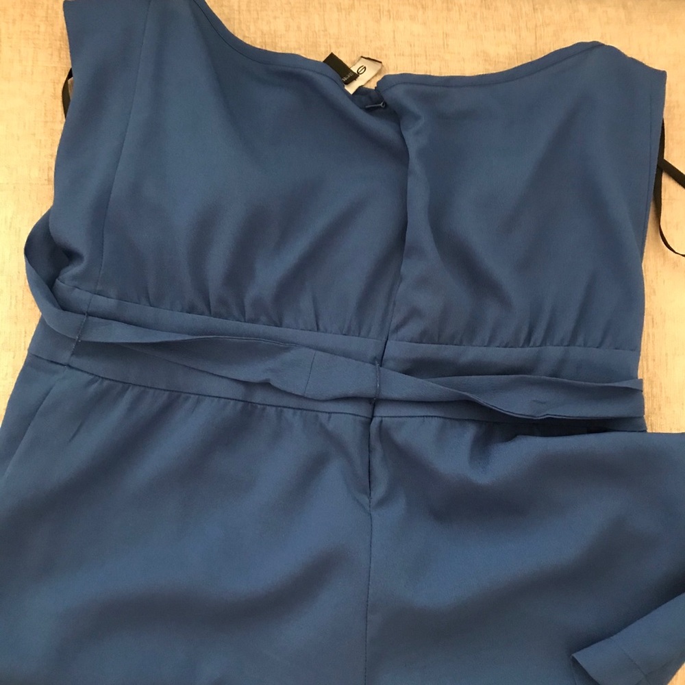 BEBE Romper - Picture 10 of 11